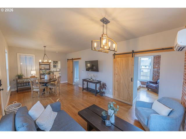 3014 DIVISION Ave, Vancouver, WA 98660