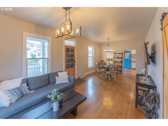 3014 DIVISION Ave, Vancouver, WA 98660