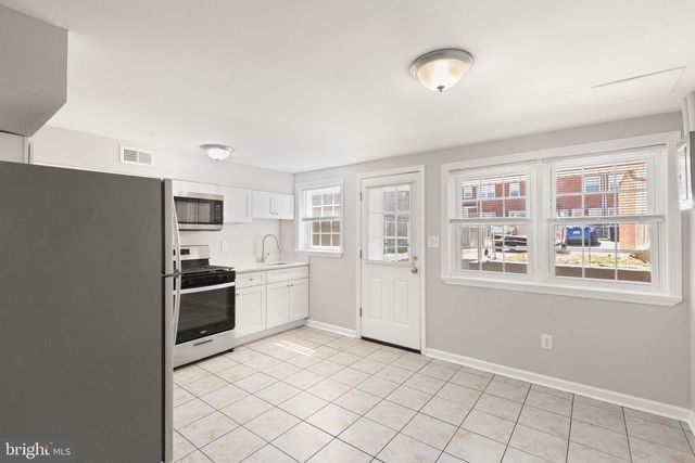 8061 GRAY HAVEN RD, Baltimore, MD 21222