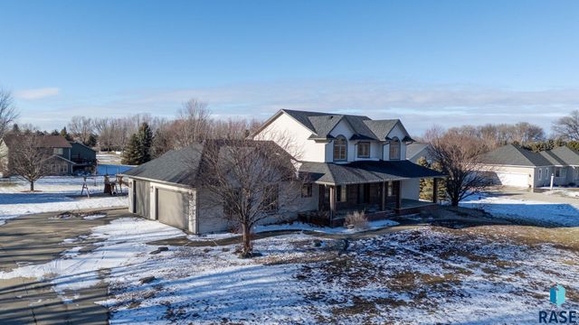 27115 480th Ave Avenue, Harrisburg, SD 57032