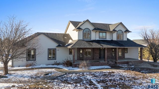 27115 480th Ave Avenue, Harrisburg, SD 57032