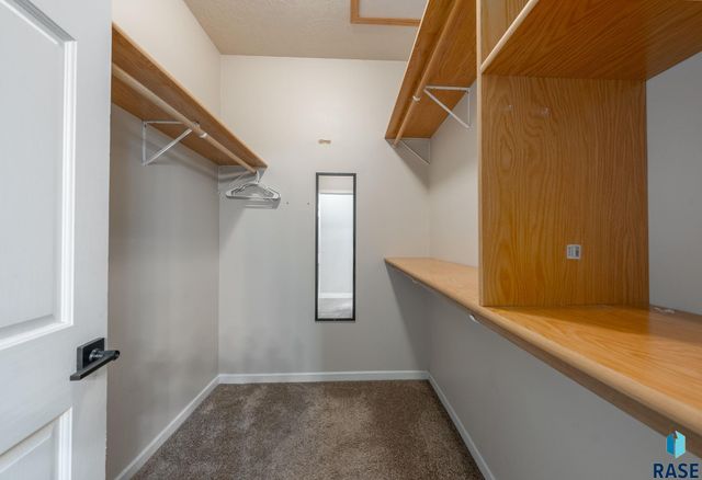 27115 480th Ave Avenue, Harrisburg, SD 57032