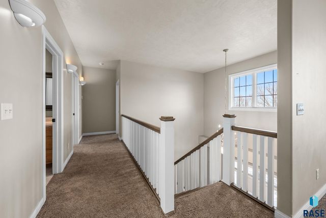 27115 480th Ave Avenue, Harrisburg, SD 57032