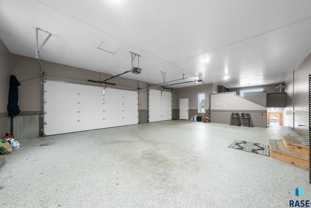 27115 480th Ave Avenue, Harrisburg, SD 57032