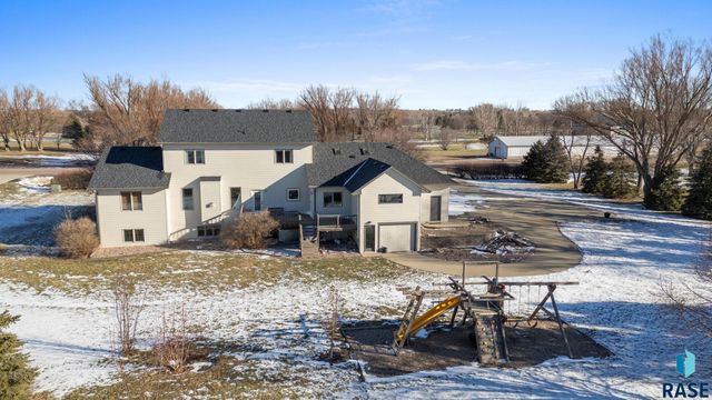 27115 480th Ave Avenue, Harrisburg, SD 57032