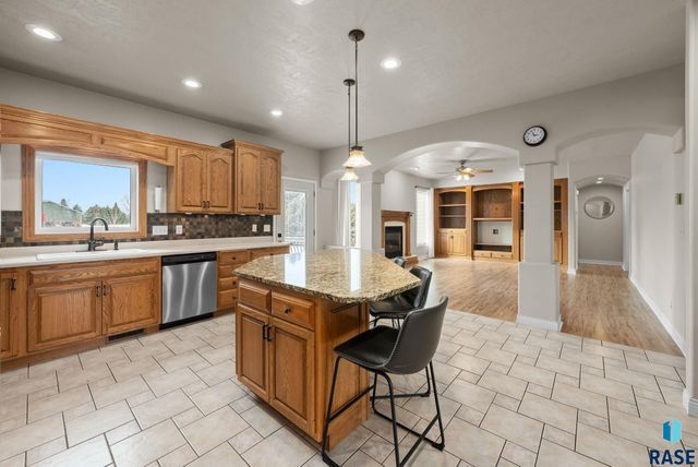 27115 480th Ave Avenue, Harrisburg, SD 57032