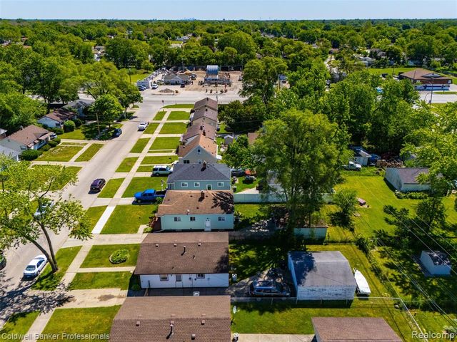 31473 Hazelwood Street, Westland, MI 48186