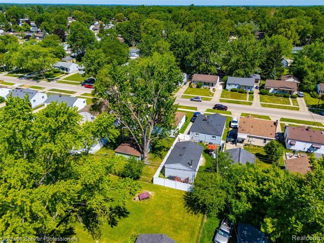 31473 Hazelwood Street, Westland, MI 48186