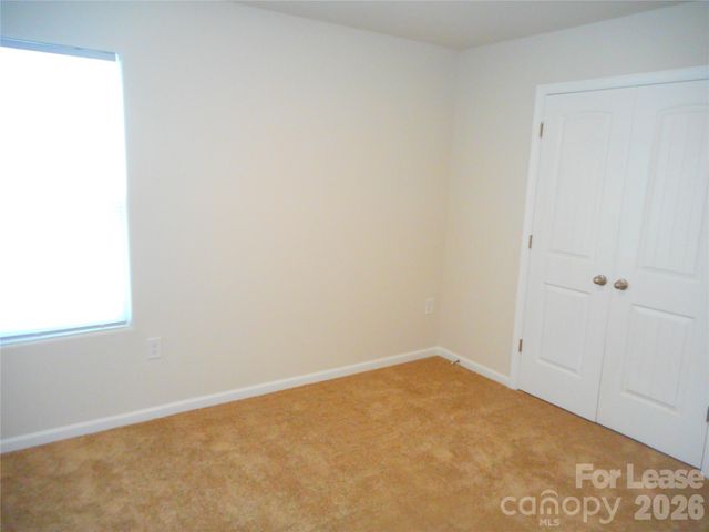 2329 Transatlantic Avenue, Charlotte, NC 28215