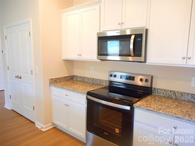 2329 Transatlantic Avenue, Charlotte, NC 28215