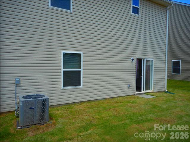 2329 Transatlantic Avenue, Charlotte, NC 28215