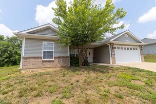 4705 DEHAVEN DR, Columbia, MO 65202