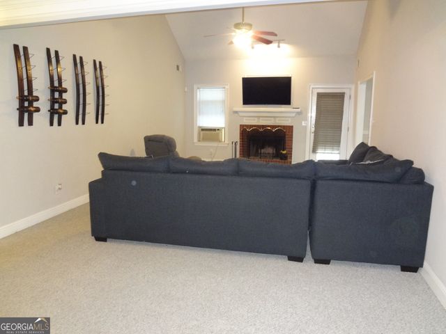 2958 Mary Alice Trail, Loganville, GA 30052