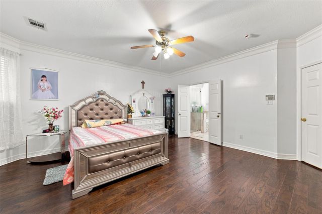 13002 Brayton Court, Houston, TX 77065