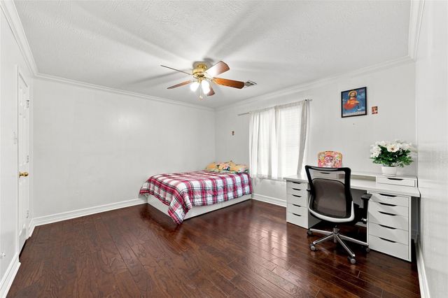 13002 Brayton Court, Houston, TX 77065