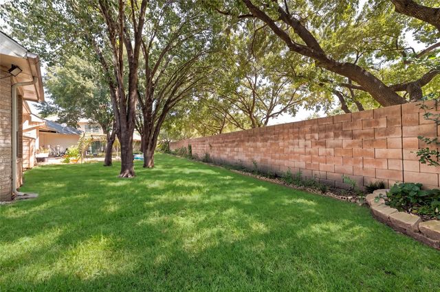 13002 Brayton Court, Houston, TX 77065