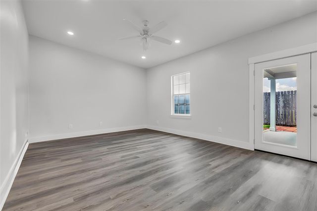 8514 Grand Knolls Drive, Houston, TX 77083