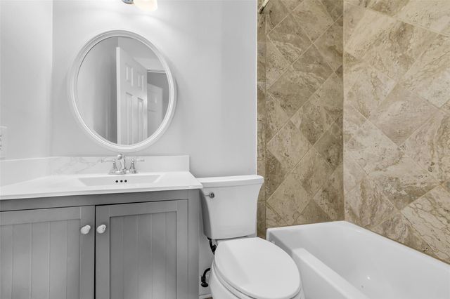 8514 Grand Knolls Drive, Houston, TX 77083