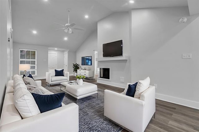 8514 Grand Knolls Drive, Houston, TX 77083