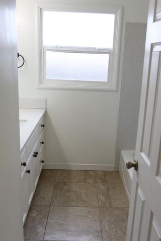 1535 Sunrise Ave, Modesto, CA 95350