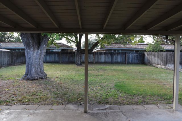 1535 Sunrise Ave, Modesto, CA 95350