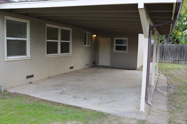 1535 Sunrise Ave, Modesto, CA 95350