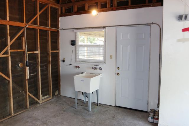 1535 Sunrise Ave, Modesto, CA 95350