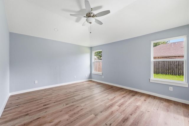 25414 Barmby Drive, Tomball, TX 77375