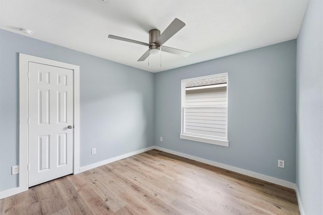 25414 Barmby Drive, Tomball, TX 77375