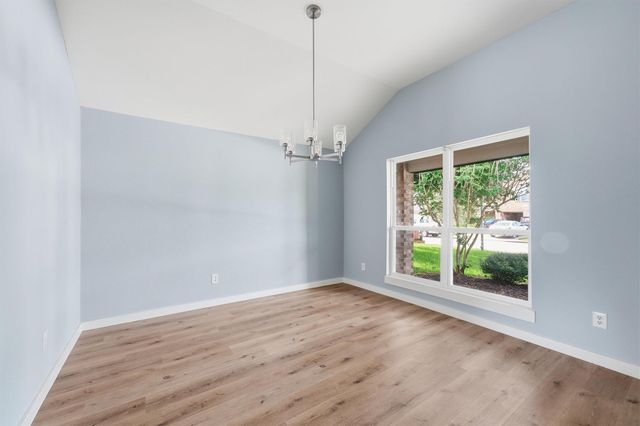 25414 Barmby Drive, Tomball, TX 77375
