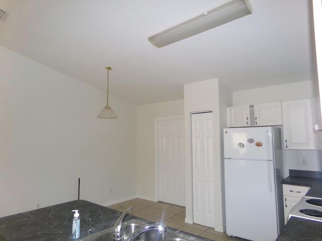 319 15th Street SW, Vero Beach, FL 32962