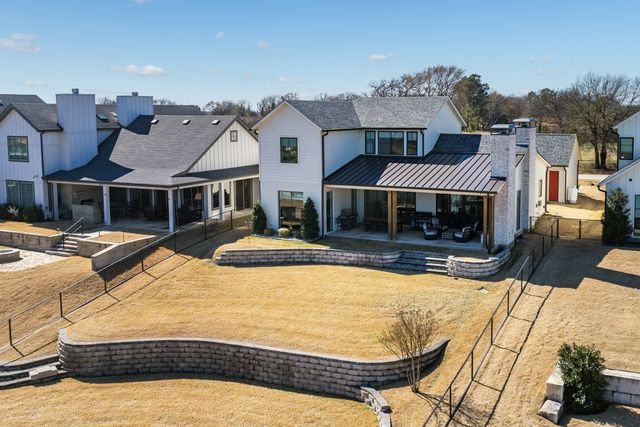 2545 Homestead Court, Tool, TX 75143