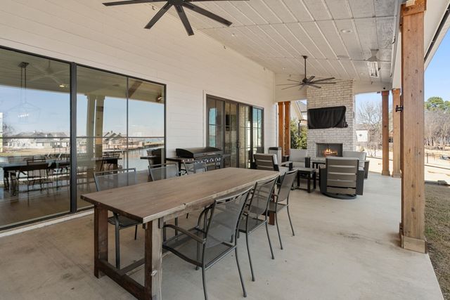 2545 Homestead Court, Tool, TX 75143