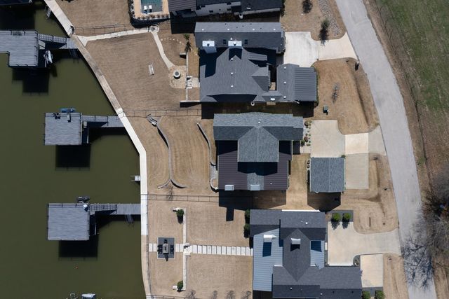 2545 Homestead Court, Tool, TX 75143