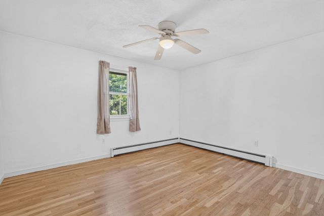 94 Green Drive, North Attleboro, MA 02760