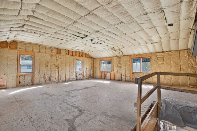 94 Green Drive, North Attleboro, MA 02760