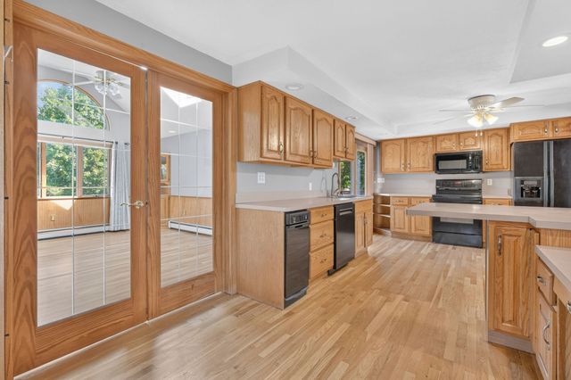 94 Green Drive, North Attleboro, MA 02760