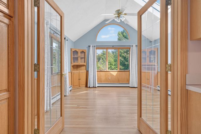 94 Green Drive, North Attleboro, MA 02760