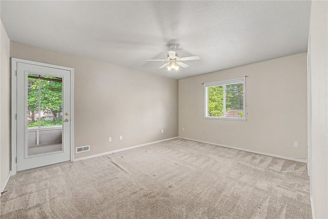 7 Shanklin Drive, Bella Vista, AR 72715