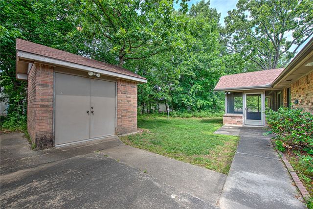 7 Shanklin Drive, Bella Vista, AR 72715