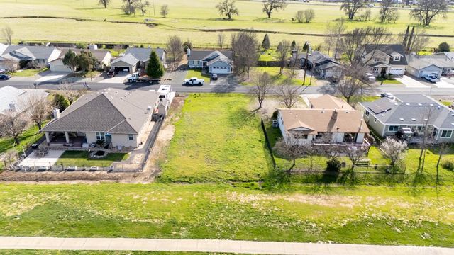 18482 Spyglass Road, Hidden Valley Lake, CA 95467