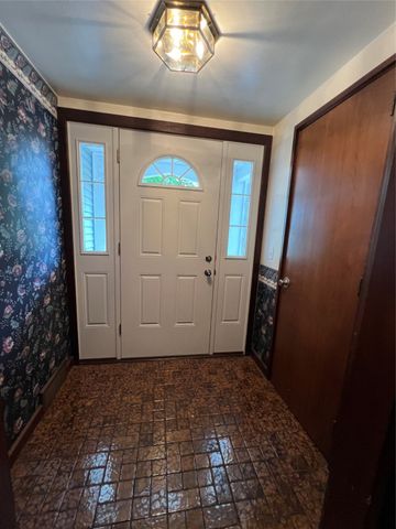 1826 Washington Street, Pella, IA 50219