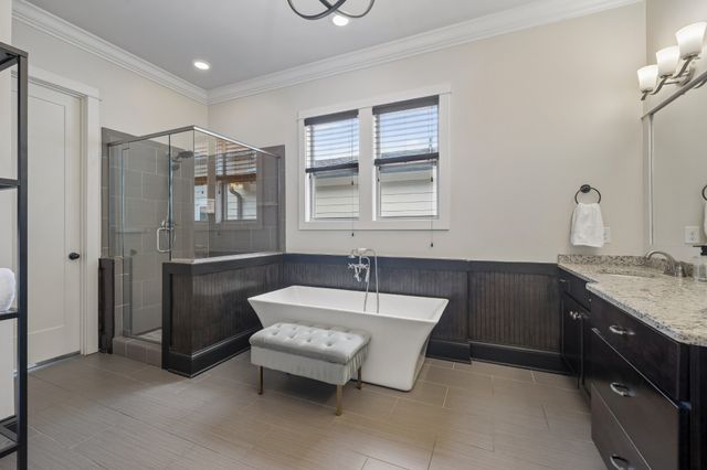 96 Poplar St, Franklin, TN 37064