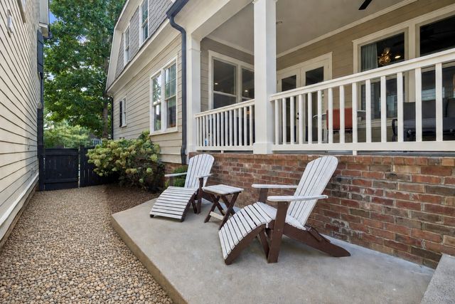 96 Poplar St, Franklin, TN 37064