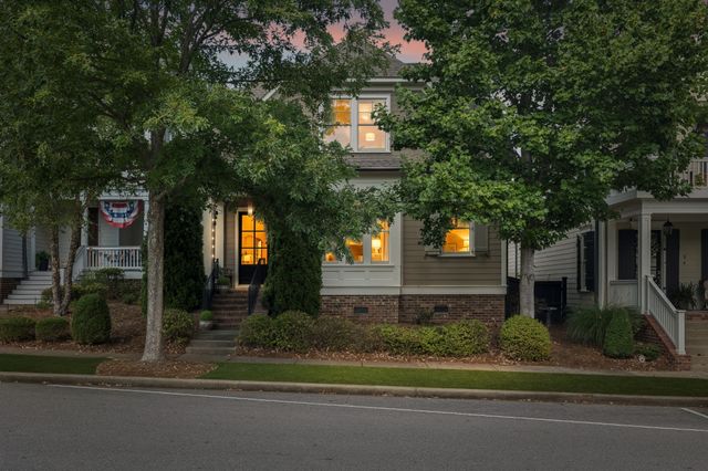 96 Poplar St, Franklin, TN 37064