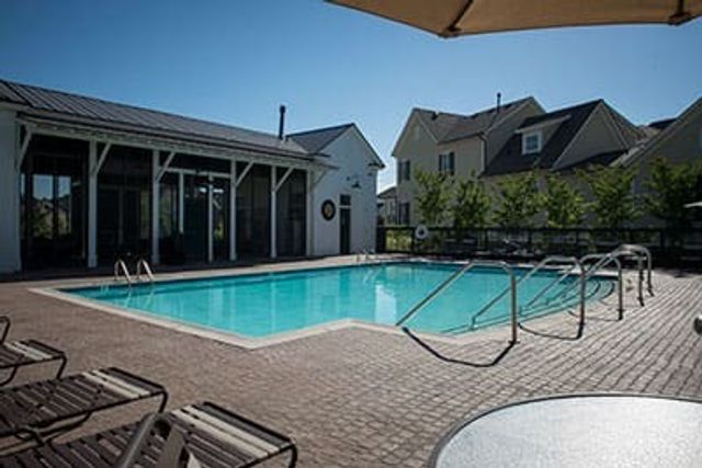 96 Poplar St, Franklin, TN 37064