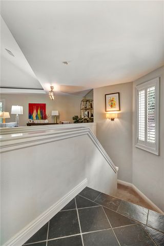2553 N Sherwood Lane, Fayetteville, AR 72703