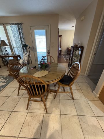 410 Castlewood Ln, Lebanon, TN 37087
