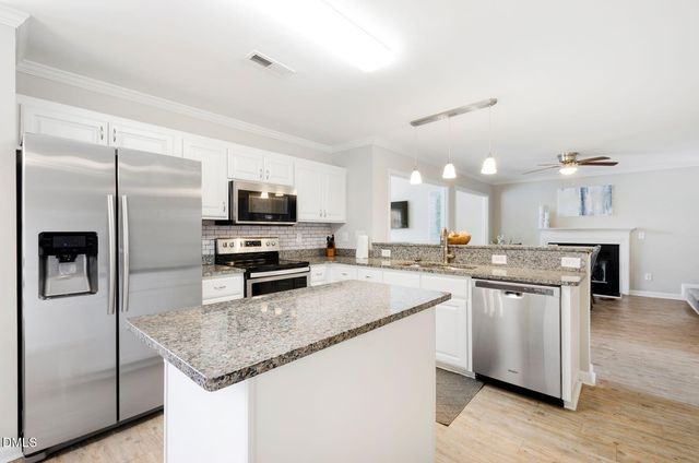 1338 Beaufort Drive, Graham, NC 27253