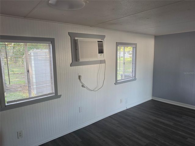 6955 SE 110TH STREET, Belleview, FL 34420